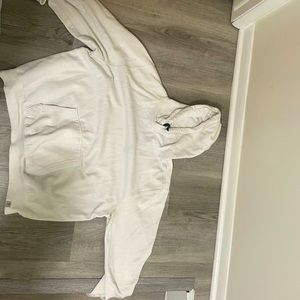 White turtle beach ,XL hoodie,good condition, cotton material.